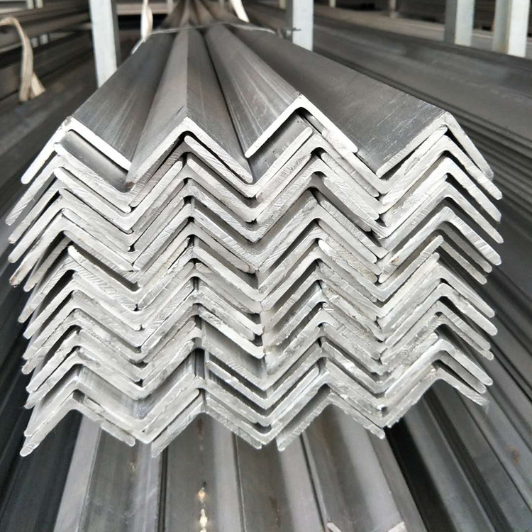 欧标镀锌角钢